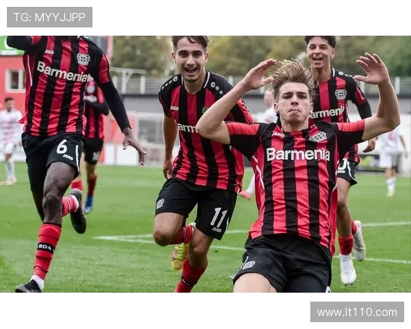 汉堡德甲前六轮战绩稳定暂列第八 保级形势向好